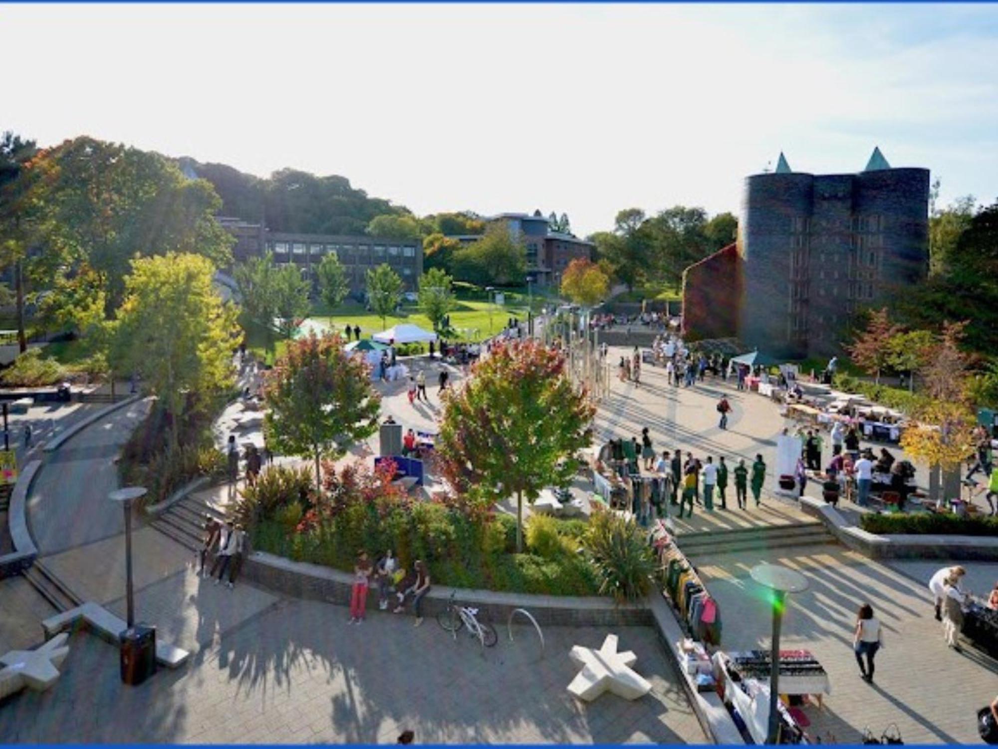 Darwin Stays - Service Accommodation In Newcastle Under Lyme City Centre Экстерьер фото